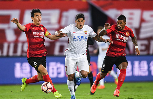 齐沃：要振作和学习，足球和生活总会有转机；伤员周日难复出（齐沃：保持积极学习，足球与人生终会迎来转机；伤员周日恐难复出）