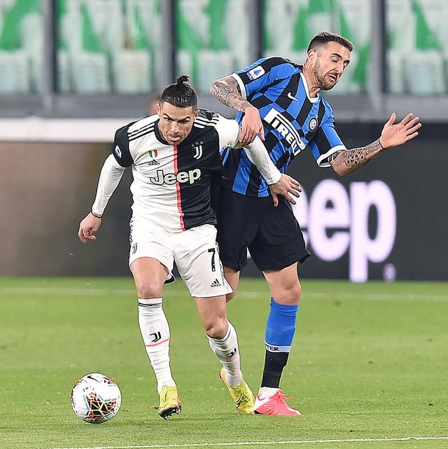 西班牙战胜德国卫冕女足欧国联，大都会球场吸引超5万人观赛